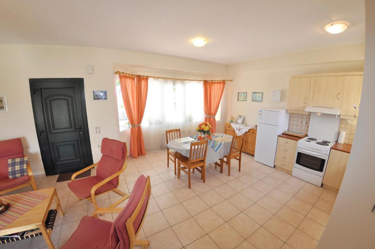 Corfu Ermioli With Pool Villa